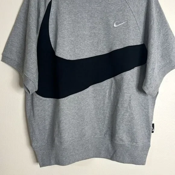 Nike big swoosh grey muscle tshirt men’s size large